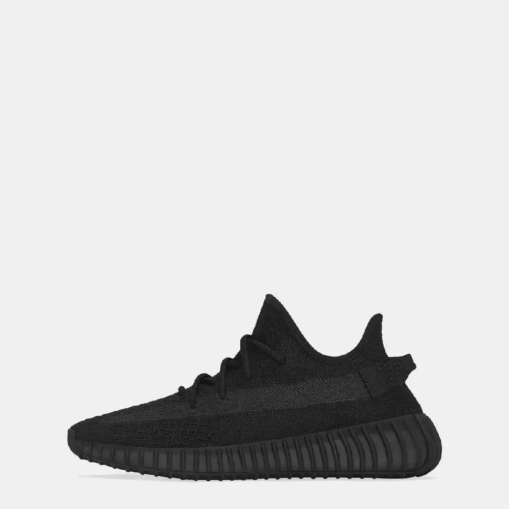 YEEZY  09143565