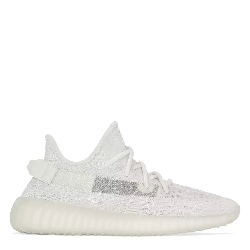 YEEZY  11691731