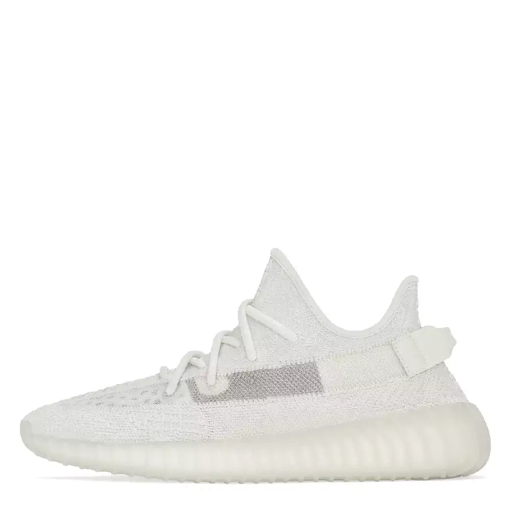 YEEZY  11691731