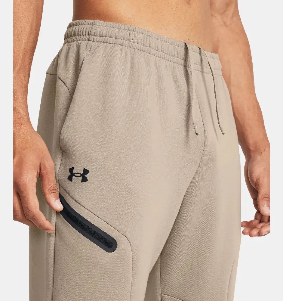 UNDER ARMOUR  1379808-0203
