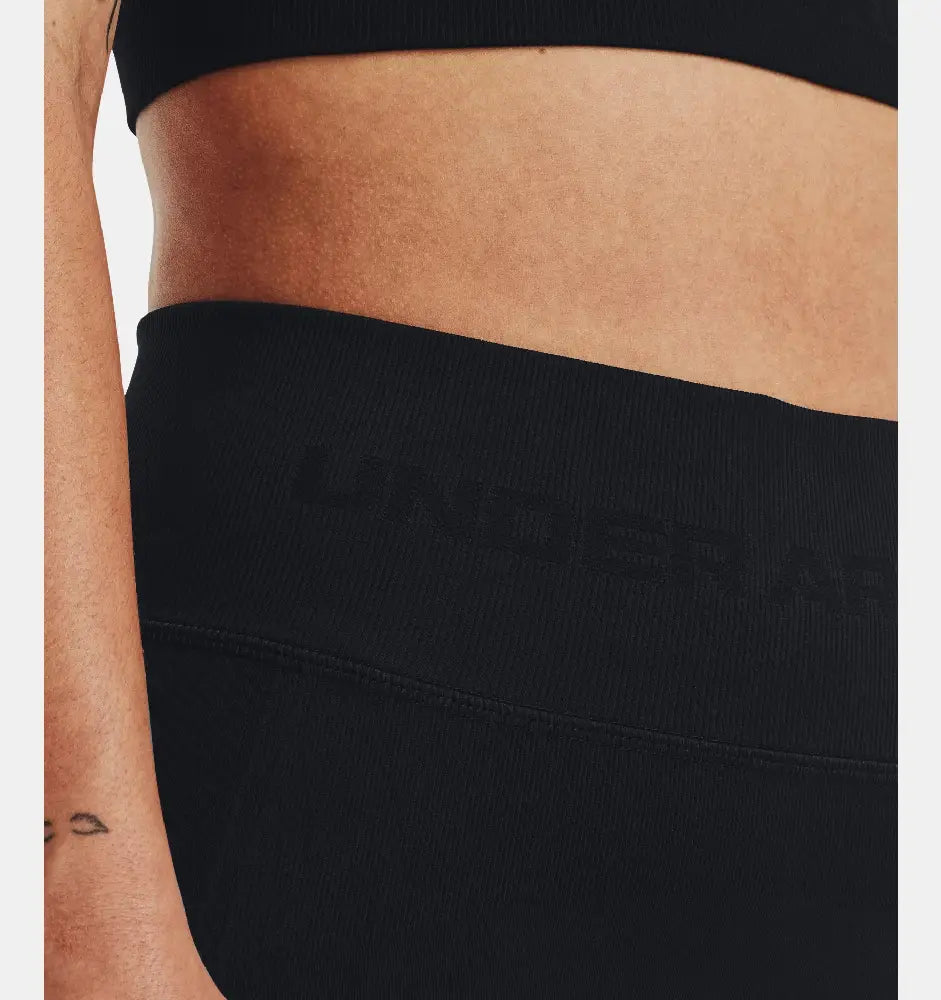 UNDER ARMOUR  1381662-0001