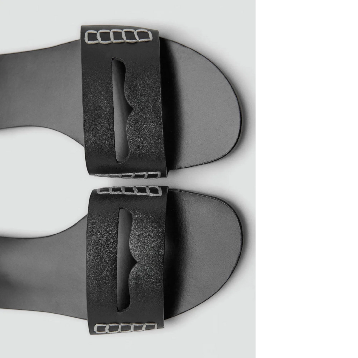 Leather sandals with a wide strap
