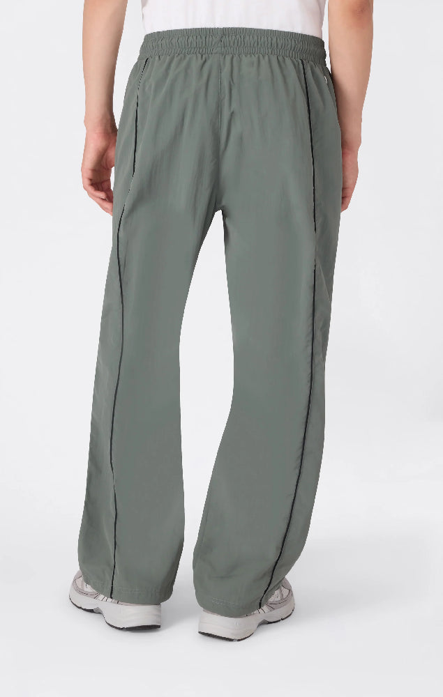 CHAMPION  221313-ES077