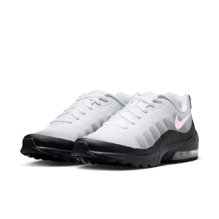 NIKE  749866-008
