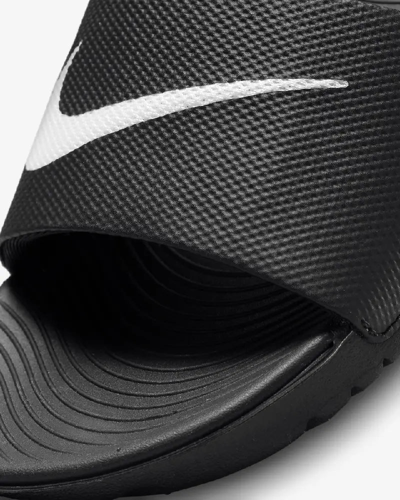 NIKE  819352-001