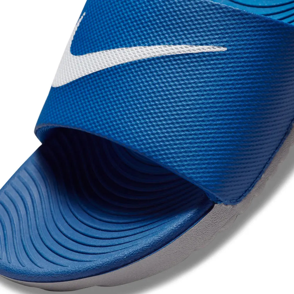 NIKE  819352-400