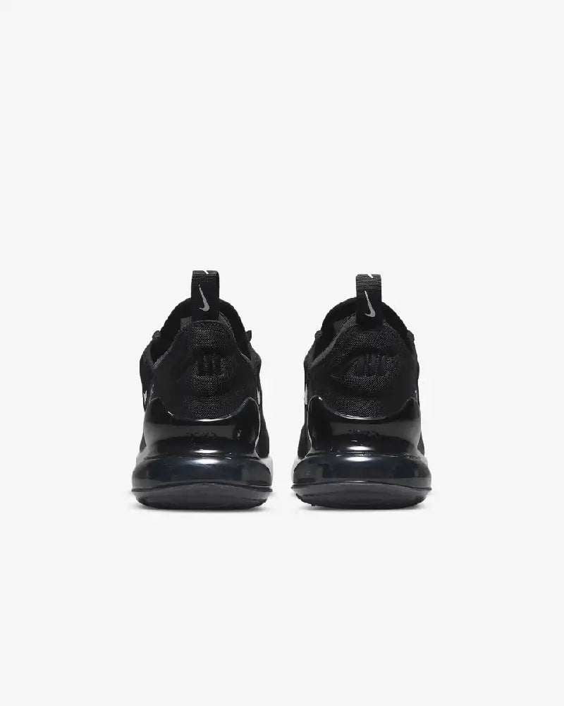 NIKE  943345-001
