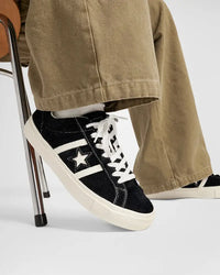 CONVERSE One Star Academy Pro Black A06426C
