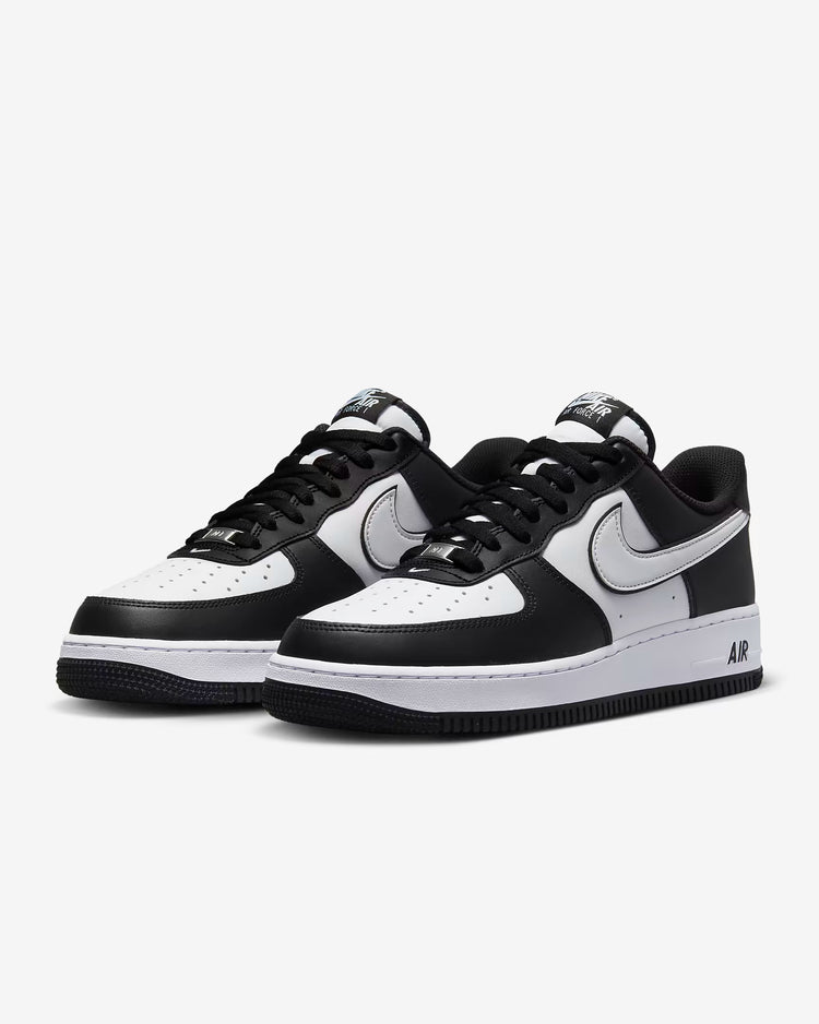 Air Force 1 '07 Sneakers