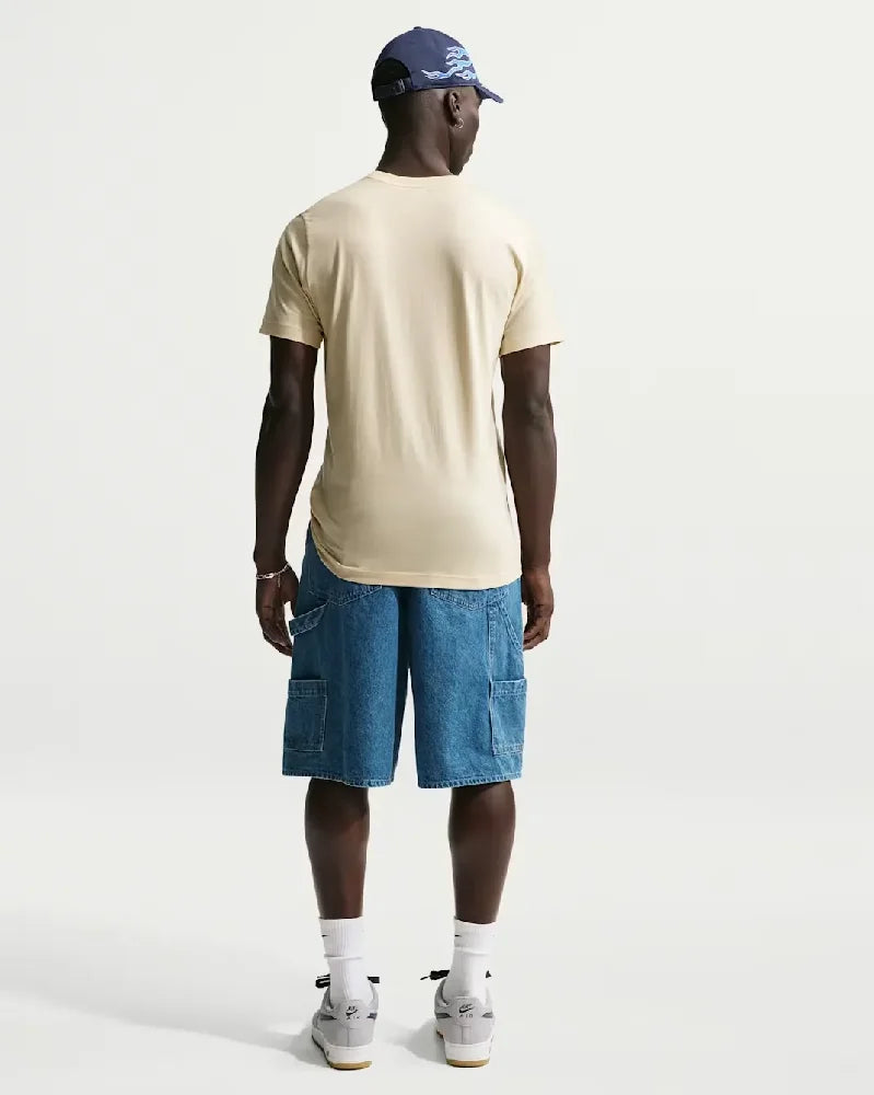 NIKE Sportswear Club T-Shirt Brown AR4997-229
