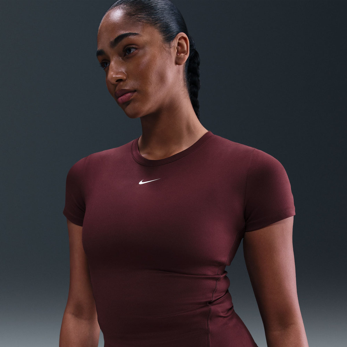 One Fitted Dri-FIT Mid Layer