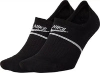 NIKE  CU0692-010