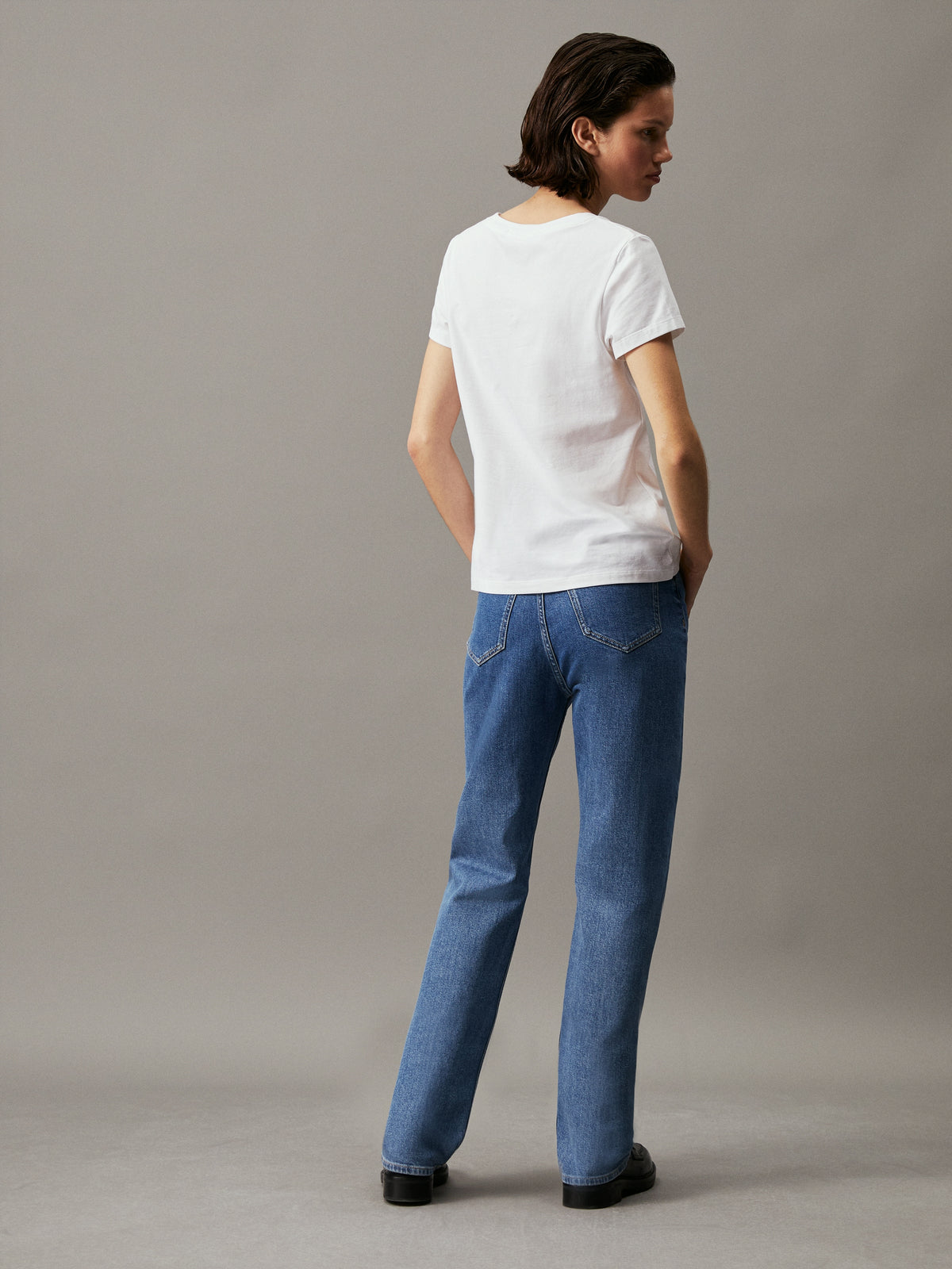 Slim V-Neck T-shirt