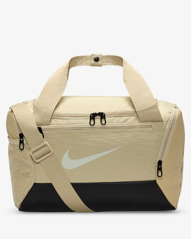 NIKE Brasilia 9.5 Training Duffel Bag (Extra Small, 25L) Brown DM3977-253