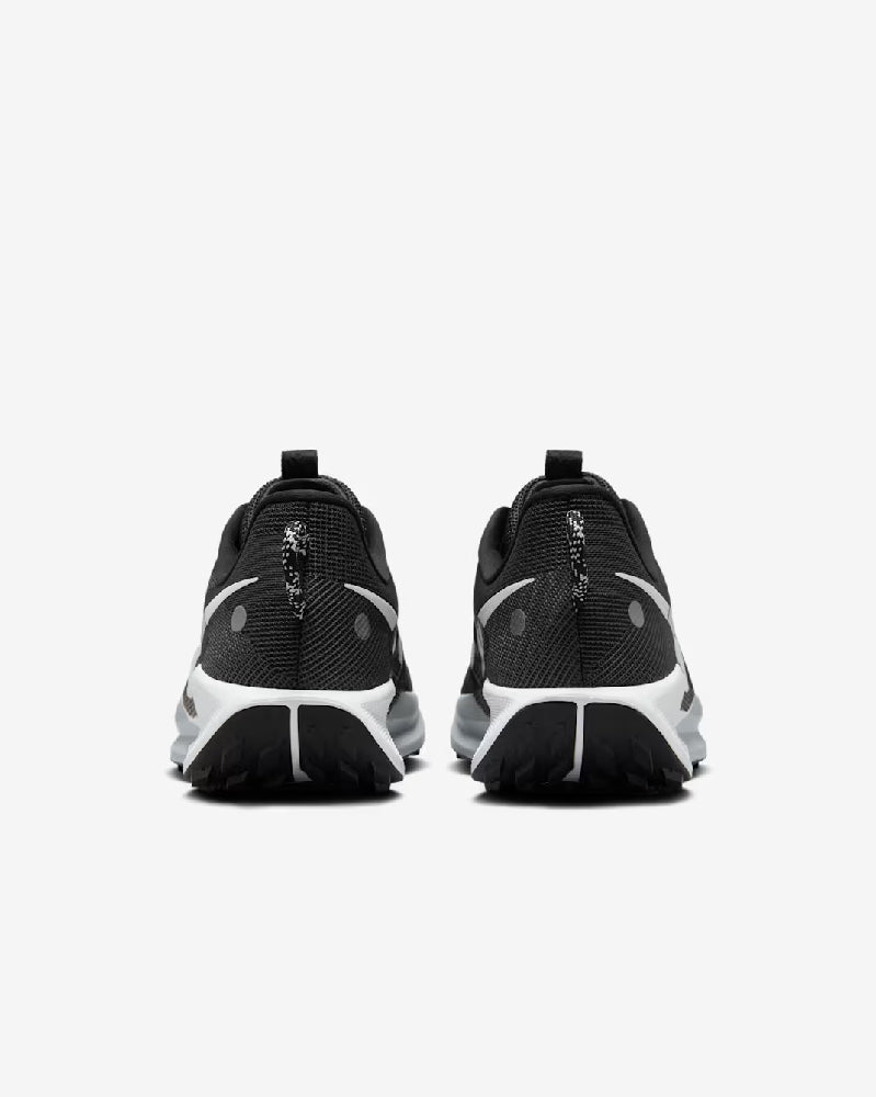 NIKE  DV3864-001