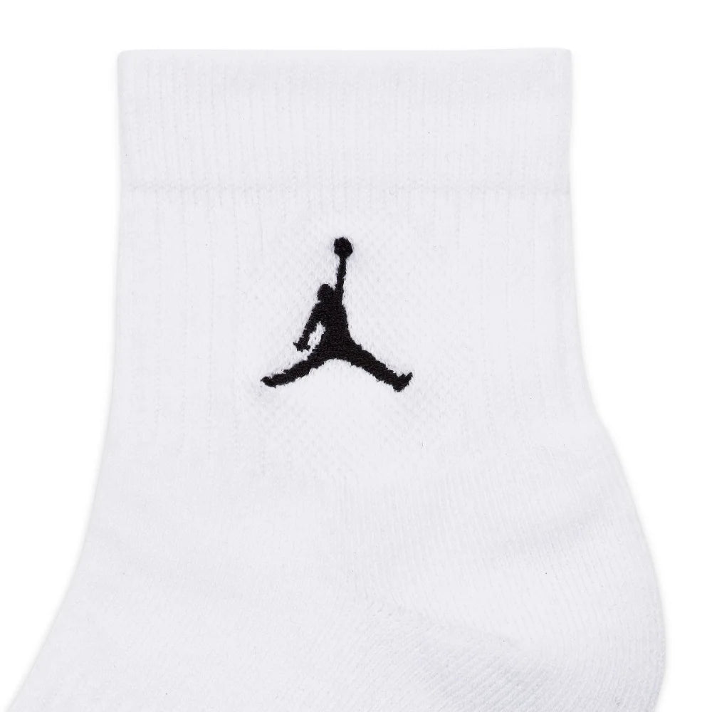 JORDAN  DX9655-911