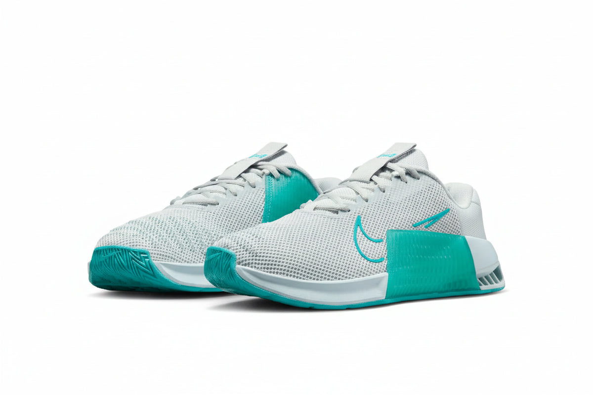NIKE  DZ2537-007