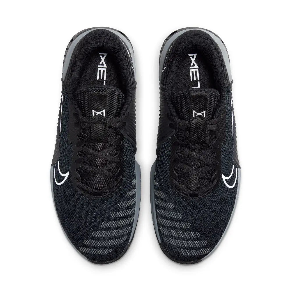 NIKE  DZ2617-001
