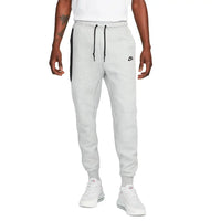 NIKE Sportswear Tech Fleece Slim Fit Pant FB8002-063