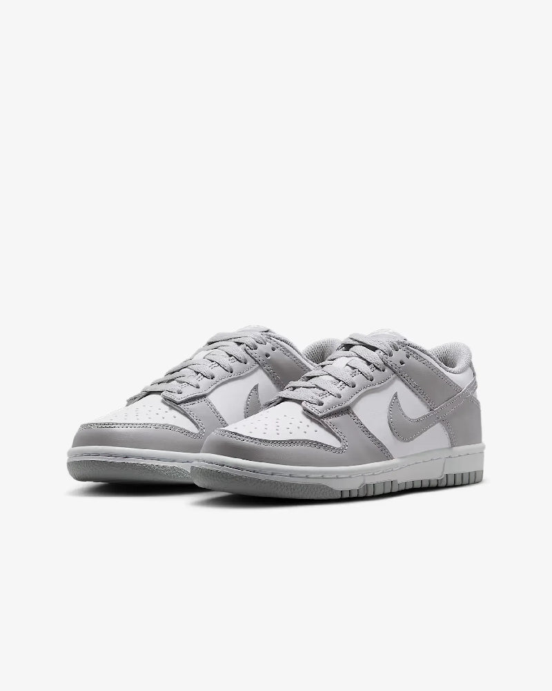 NIKE  FB9109-123