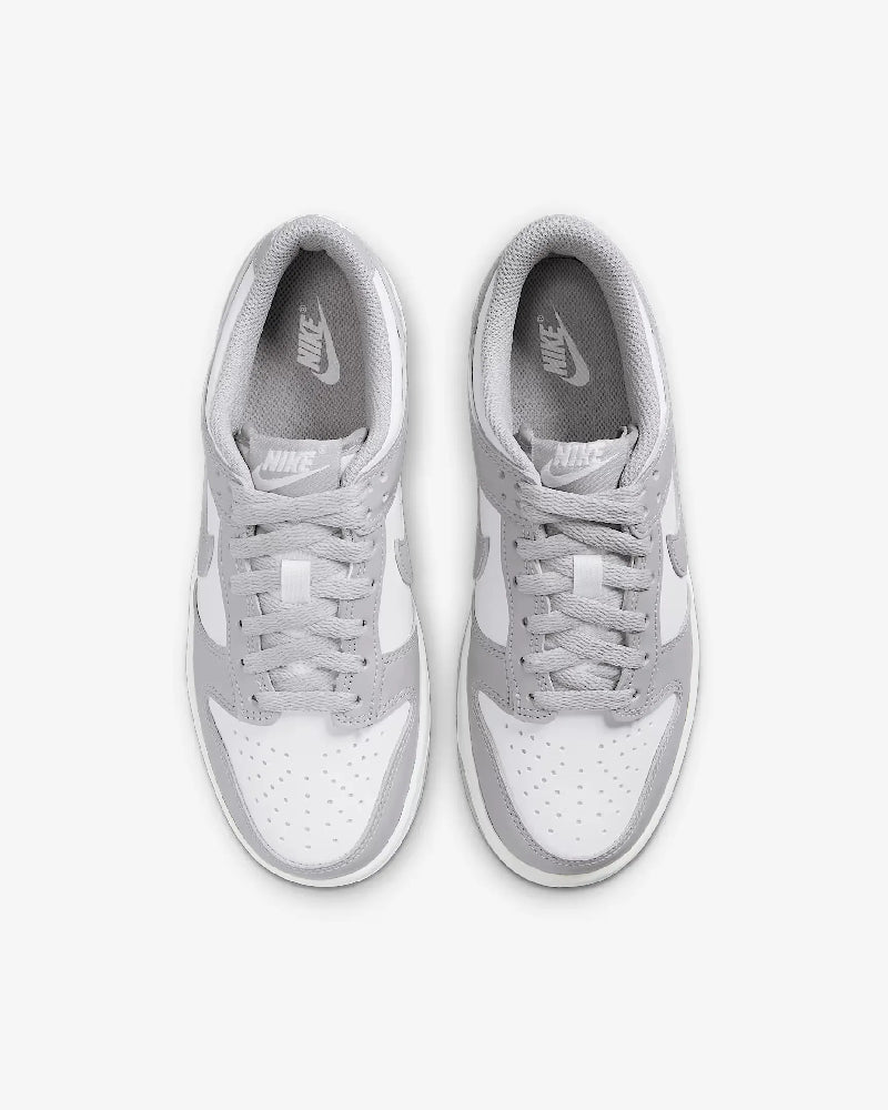 NIKE  FB9109-123
