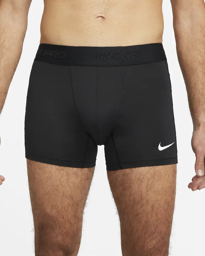 NIKE  FD0685-010