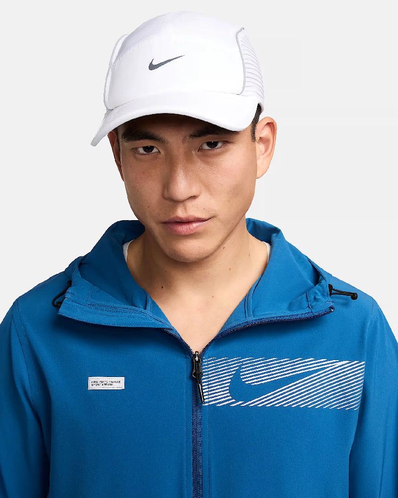 NIKE  FJ0736-100