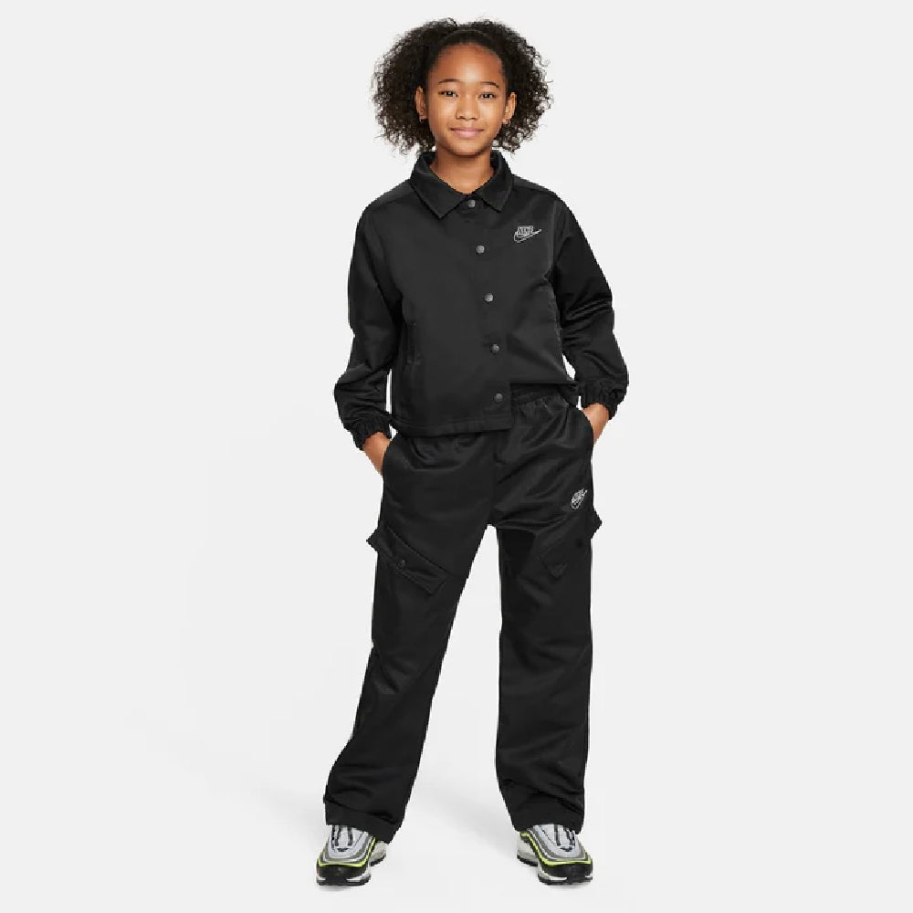 NIKE  FN8637-010