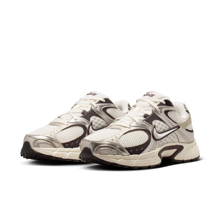 NIKE V5 RNR Grey White Sneakers HJ5228-011
