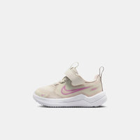 NIKE  HM4401-013