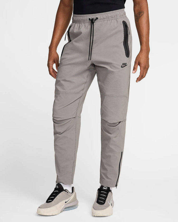 Men's Woven Trousers