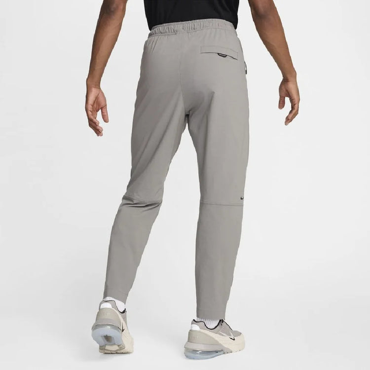 NIKE  HM8241-014