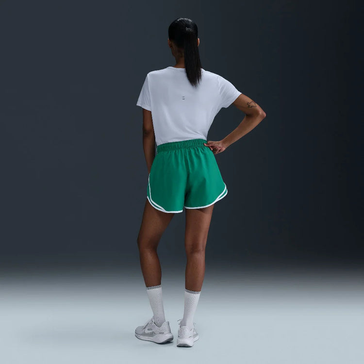 NIKE  HQ0648-100