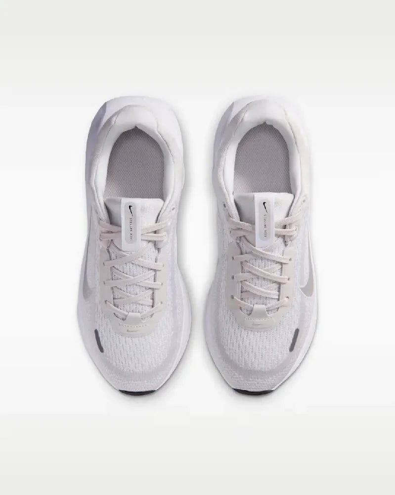 NIKE  HQ3266-105