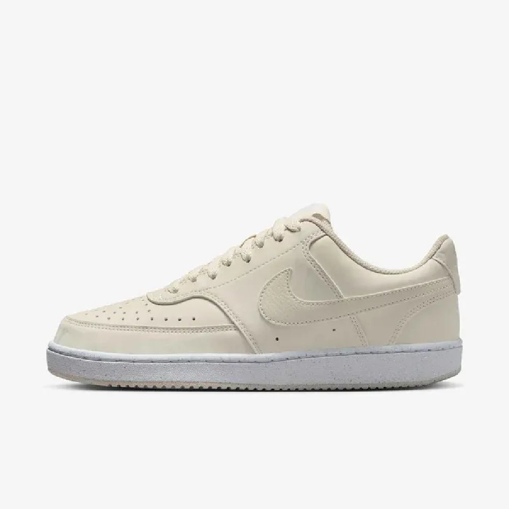 NIKE  HQ4377-100