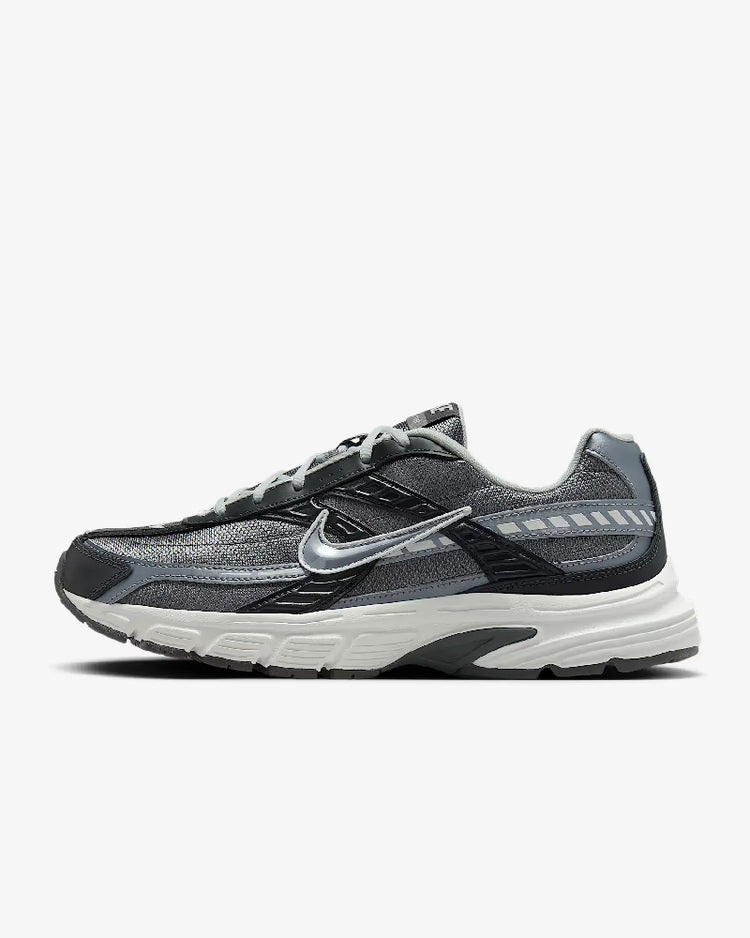 NIKE  IB3083-001