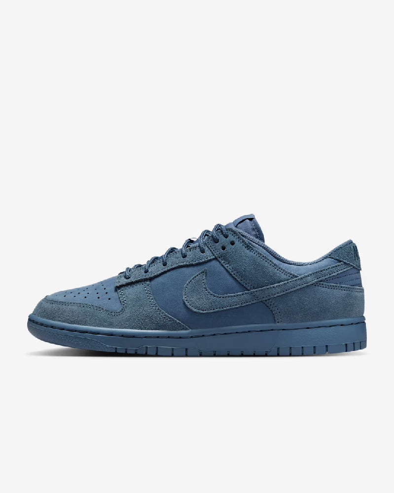 NIKE  IB6651-400