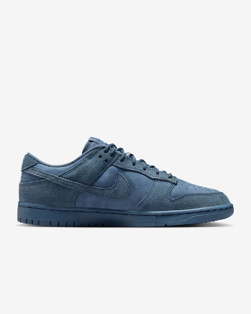 NIKE  IB6651-400