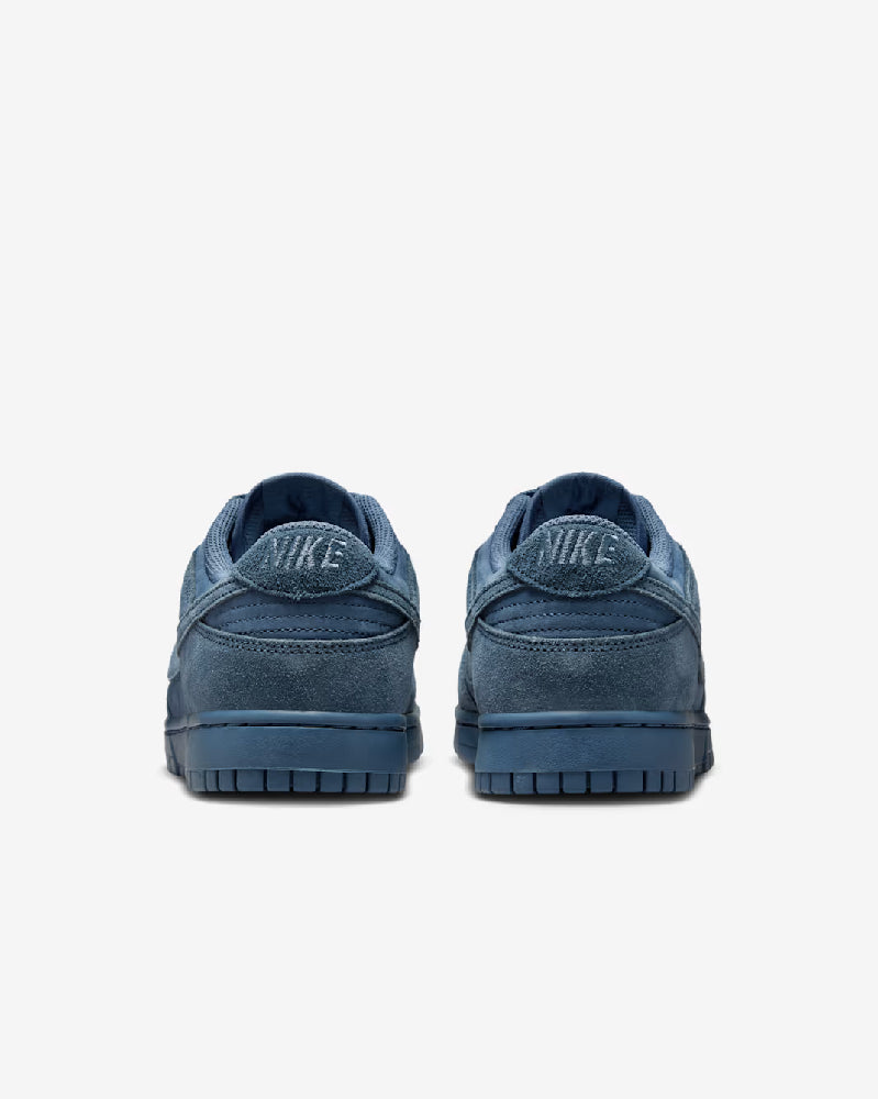 NIKE  IB6651-400