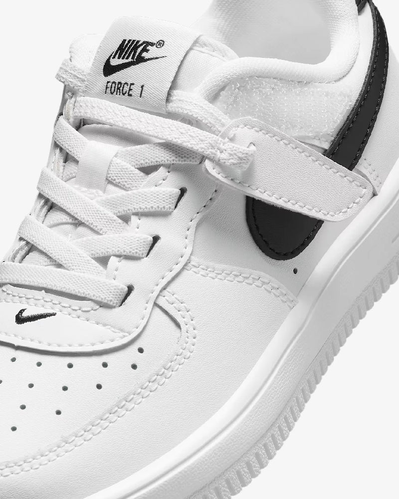 NIKE  IH4498-101
