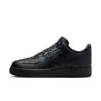 NIKE  IM5750-001