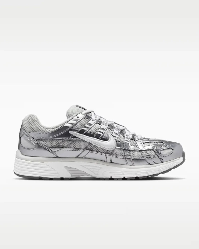 NIKE  IO3496-001