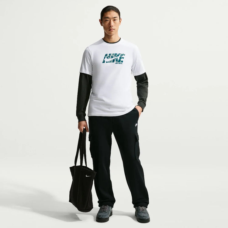 NIKE  IO3711-010