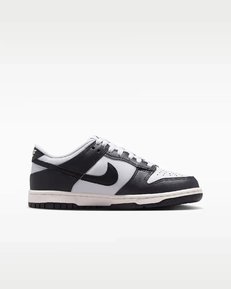 NIKE  IQ0804-002