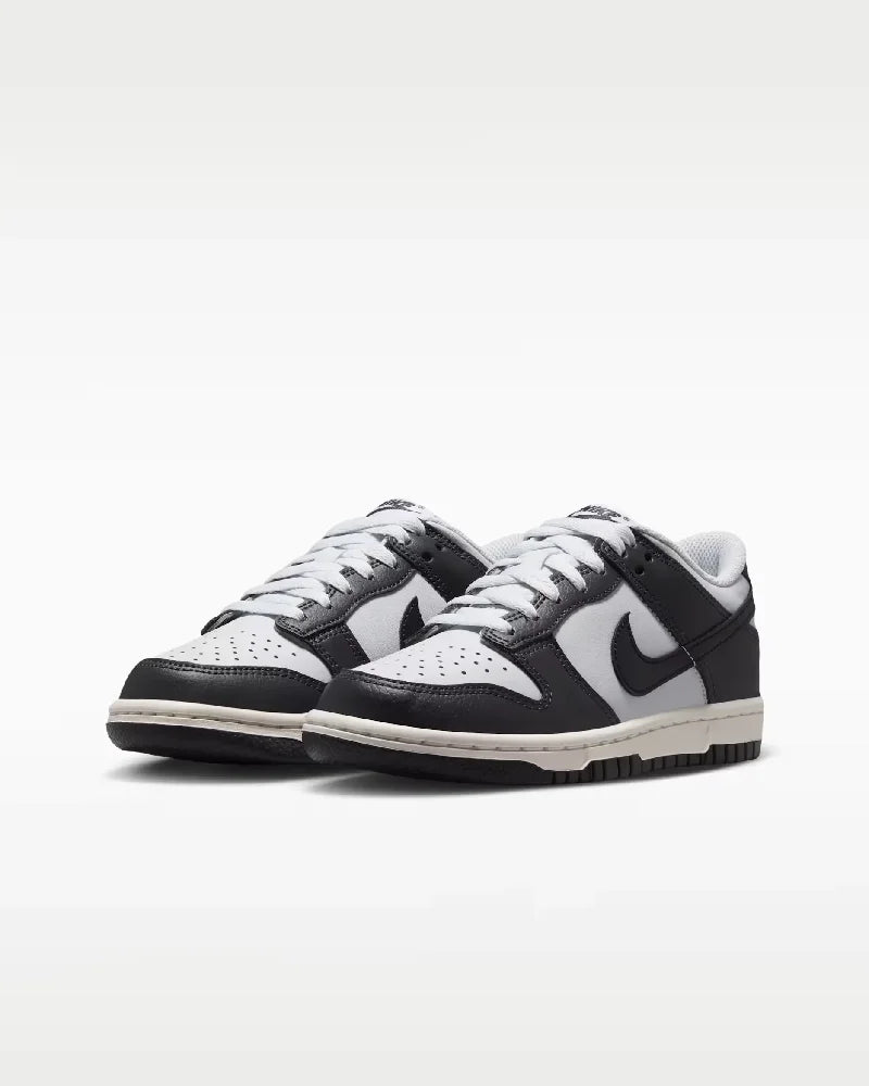 NIKE  IQ0804-002
