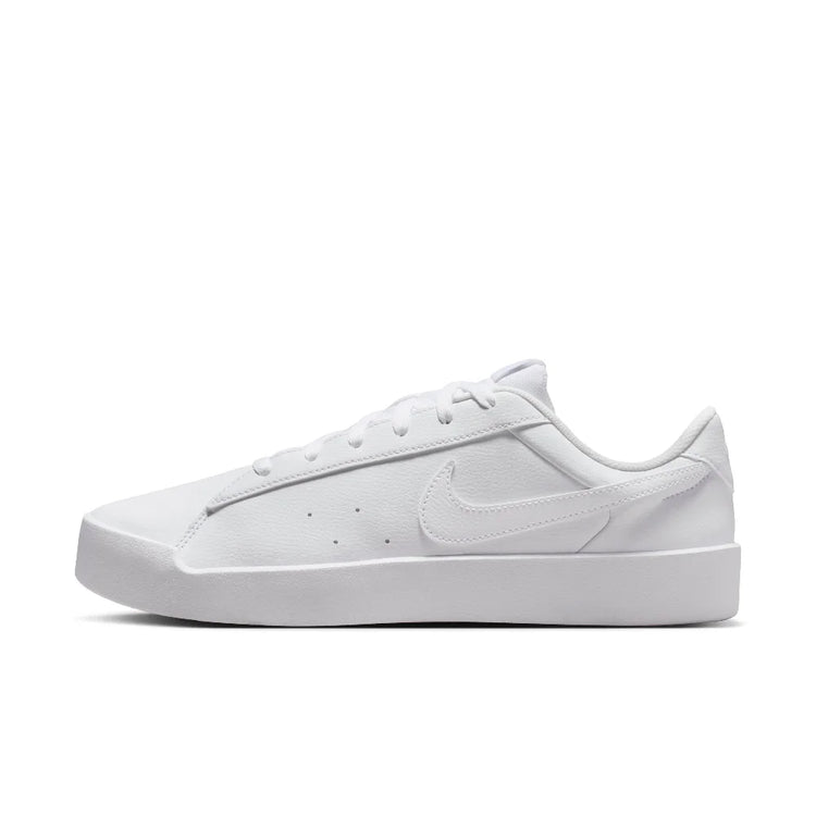 NIKE  IQ9750-105