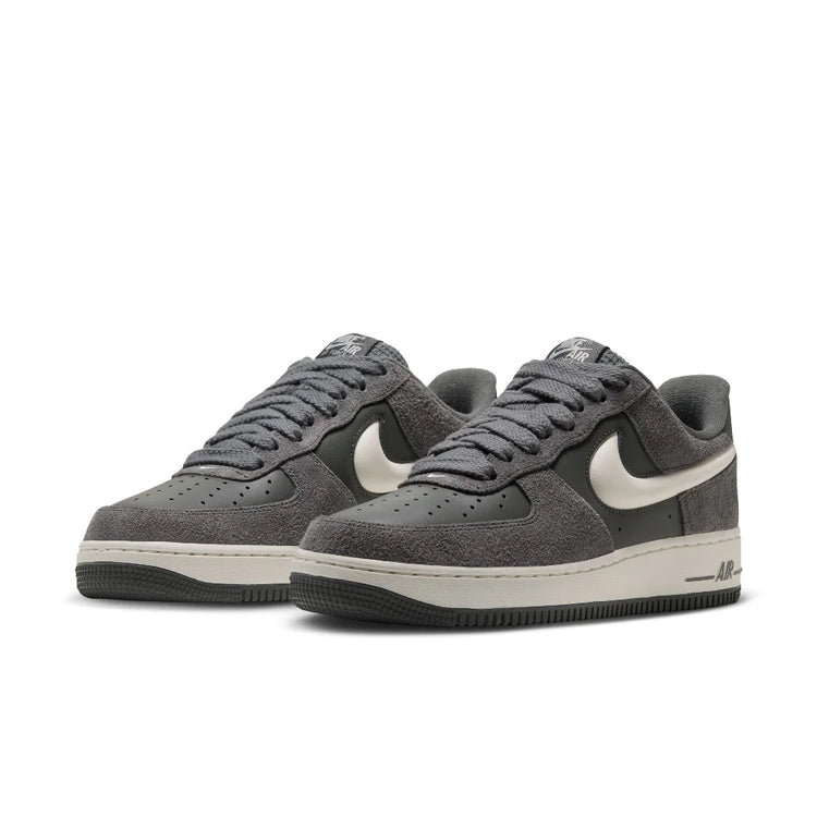 NIKE Air Force 1 '07 LV8 Sneakers Grey IX7786-001
