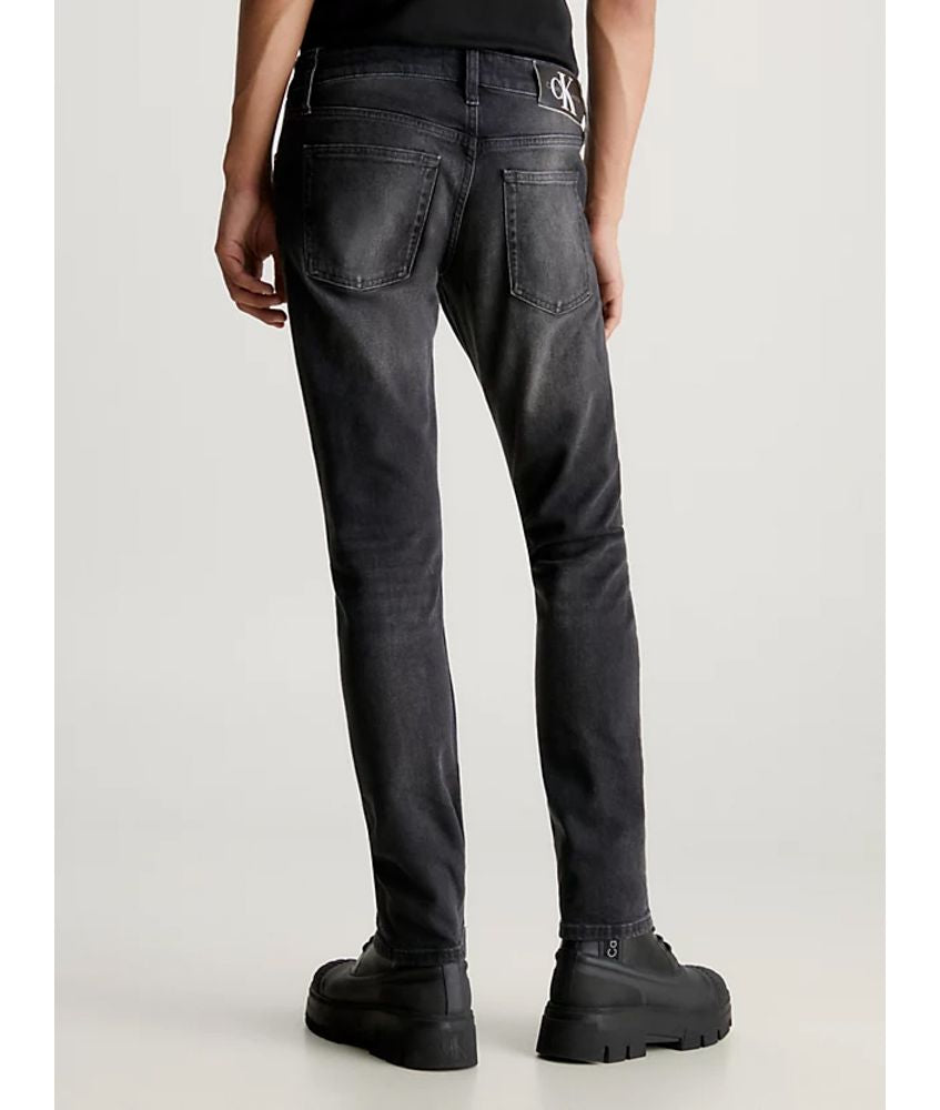 CALVIN KLEIN  J30J323858-1BY