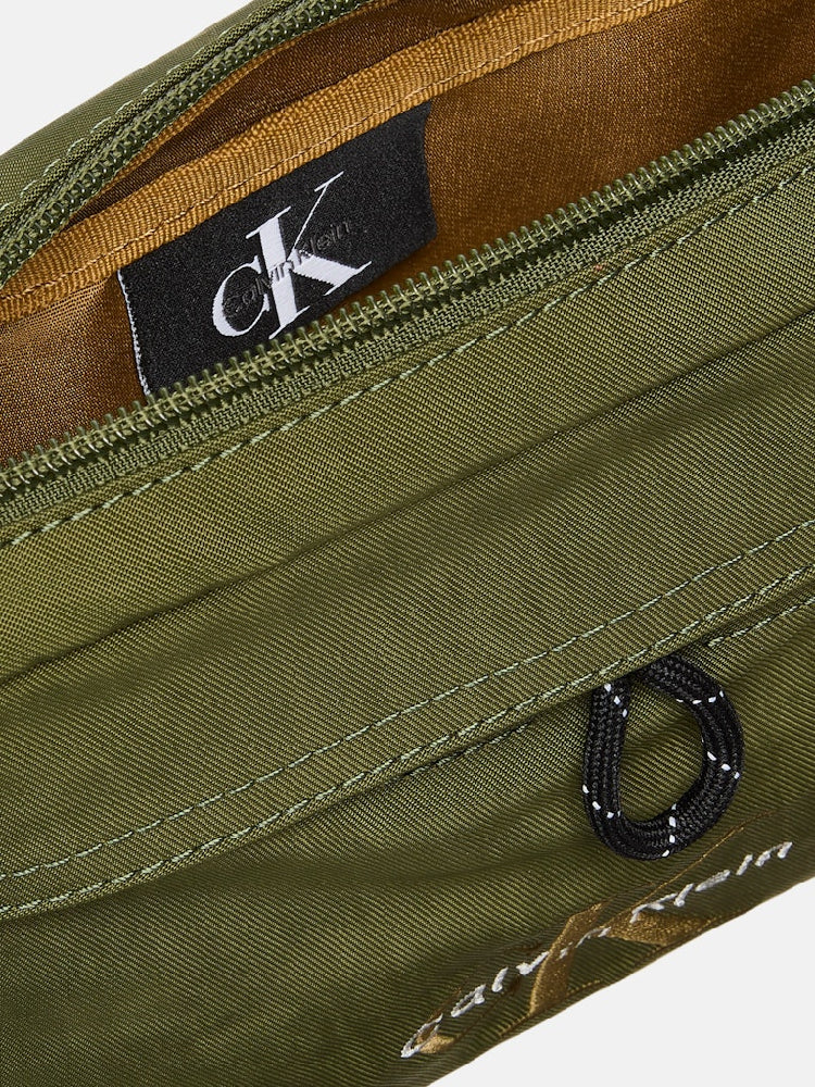 CALVIN KLEIN  LV04D3117G-LLP
