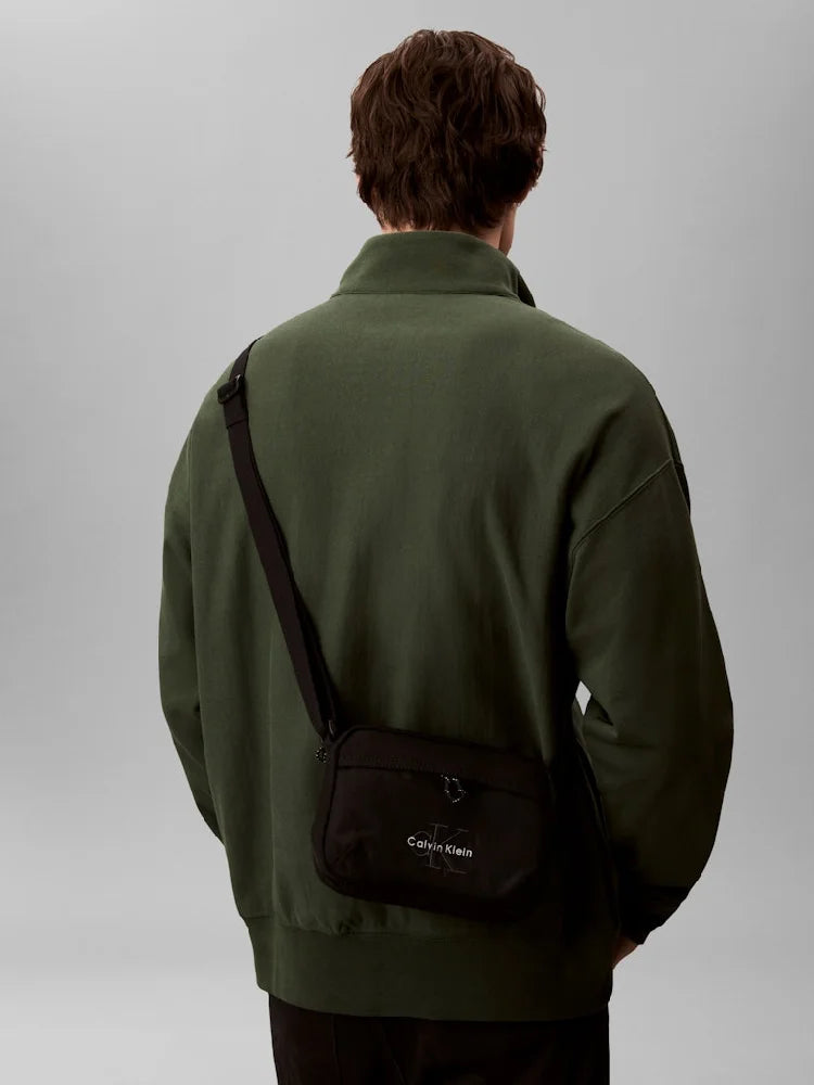 CALVIN KLEIN  LV04D3117G-UB1
